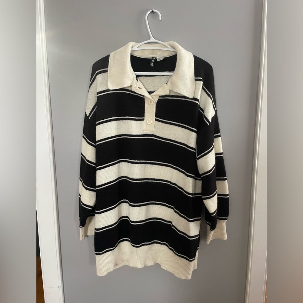 H&M Oversized Collared Shirt Size Small